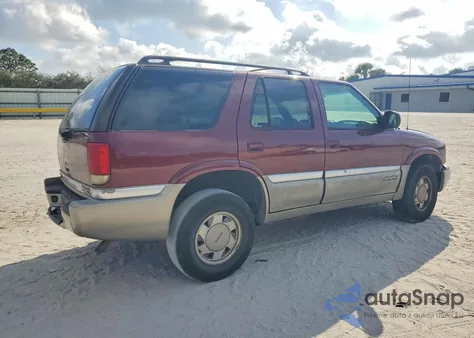 2001 GMC Jimmy z USA, uszkodzony, nr VIN 1GKCS13W212189659